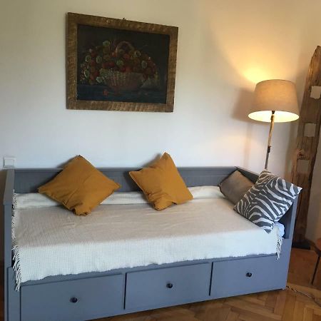 Vintage Apartment Bucureşti Eksteriør bilde