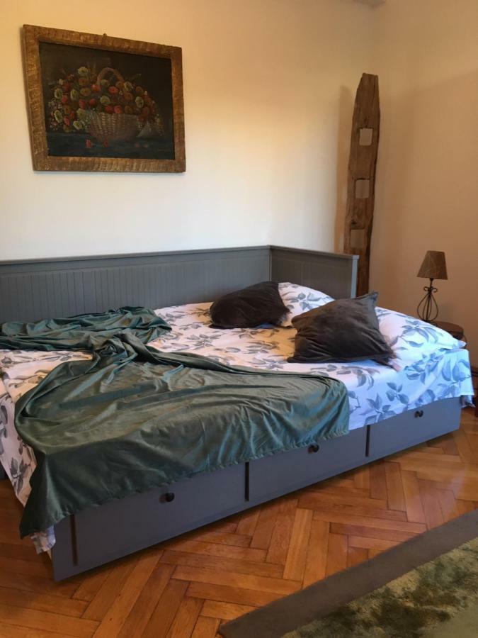 Vintage Apartment Bucureşti Eksteriør bilde